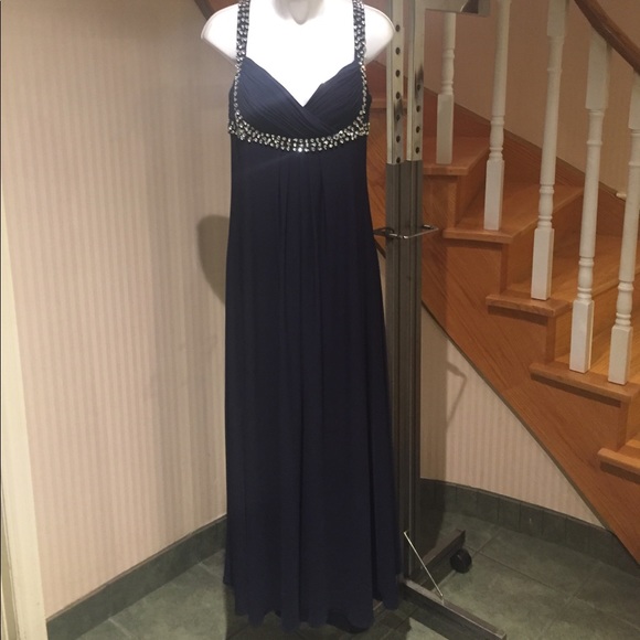 💕💕Host Pick💕💕Navy long evening gown with rhinestones - Picture 2 of 11